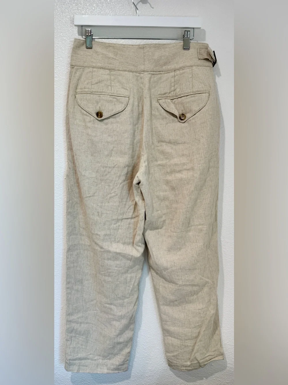 Banana Republic 55% linen